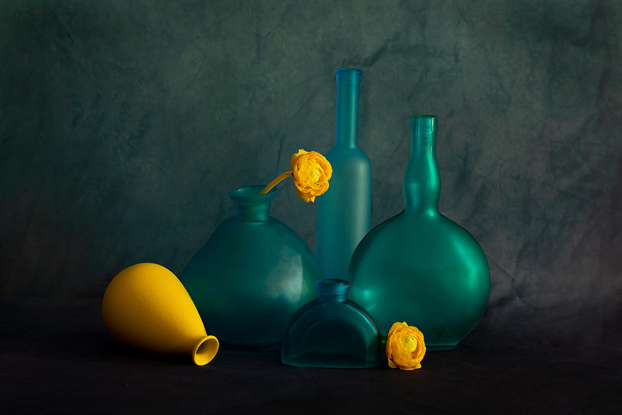 Ranunculus & Vases Photograph by Wendy Xu - Fine Art America