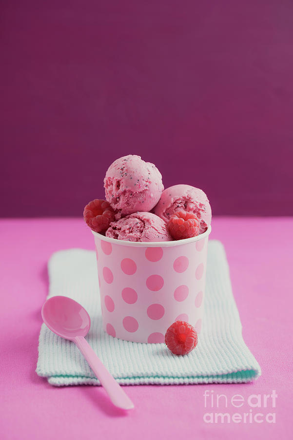 Raspberry Icecream With Poppy Seed Photograph by Westend61