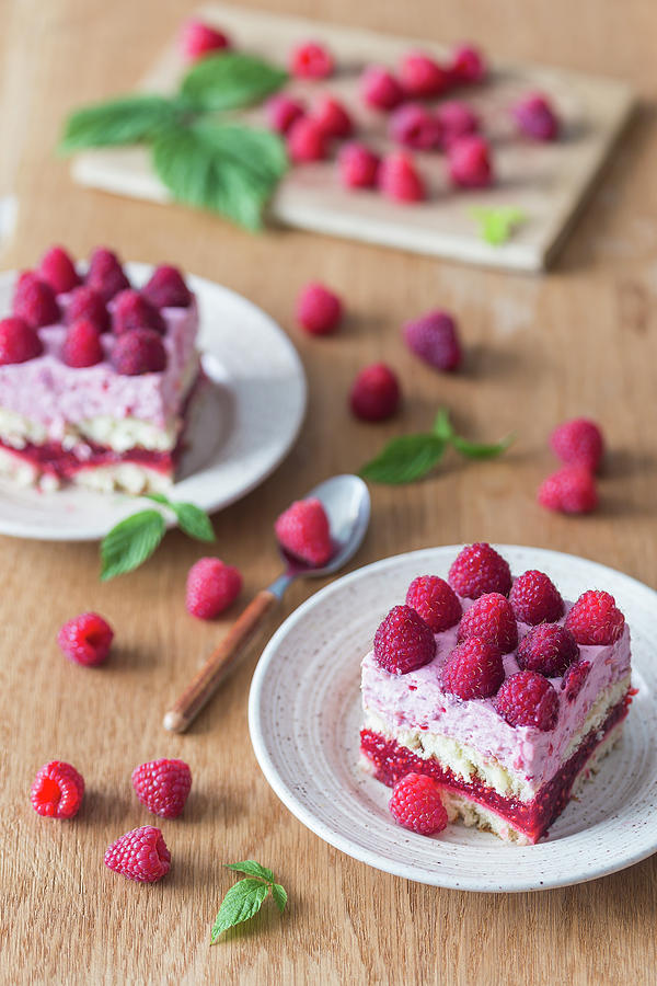 Raspberry No Bake Cream Cake Photograph by Malgorzata Laniak