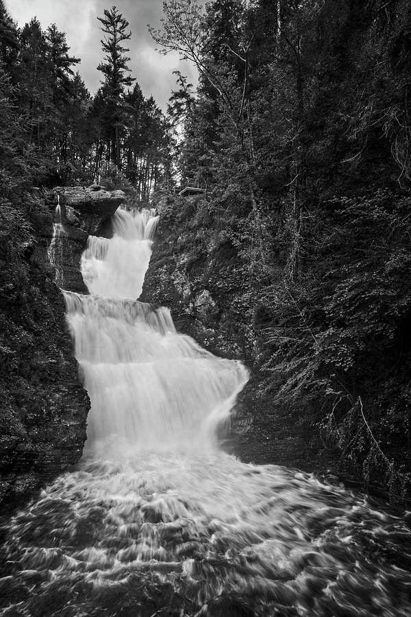 Waterfall Photograph - Raymondskill Waterfalls BW by Susan Candelario