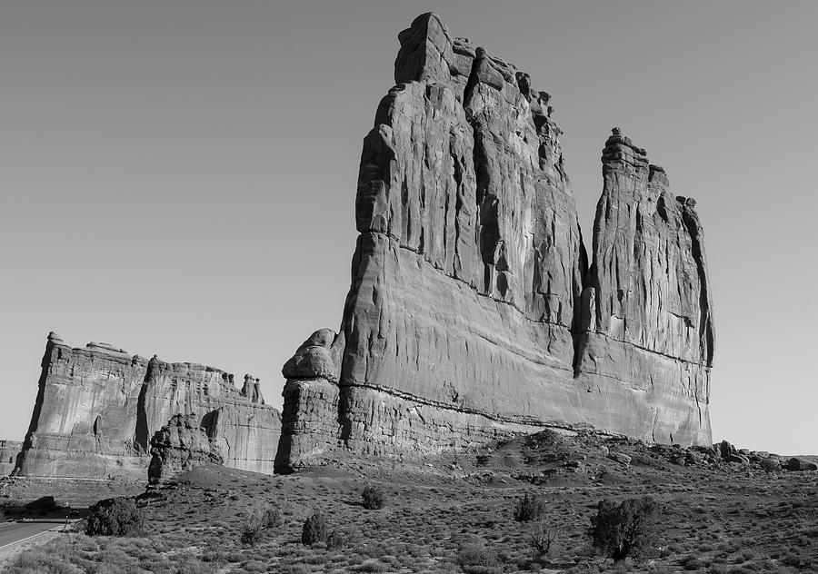Razors Edge by Michael Monahan Razors Edge by Michael Monahan