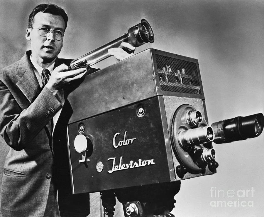 Rca Engineer Displaying Color Tv Camera Photograph by Bettmann