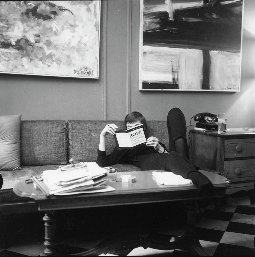 Reading Howl Photograph by Fred W. McDarrah Reading Howl Photograph by Fred W. McDarrah