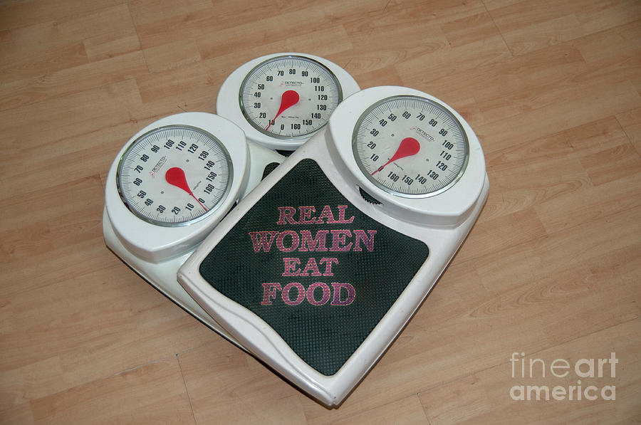 Real Photograph - Real Women eat food c3 by Ilan Rosen