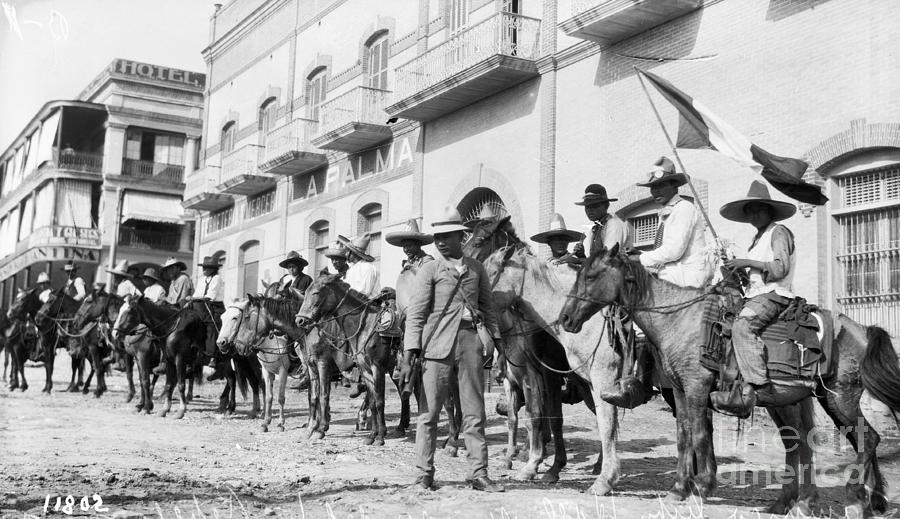 Rebel Cavalry Around Tampico Photograph by Bettmann