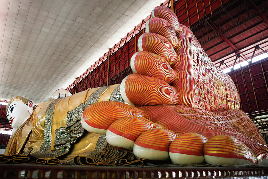 Reclining Buddha At Chauk Htat Gyi Paya Photograph by Kristen Elsby