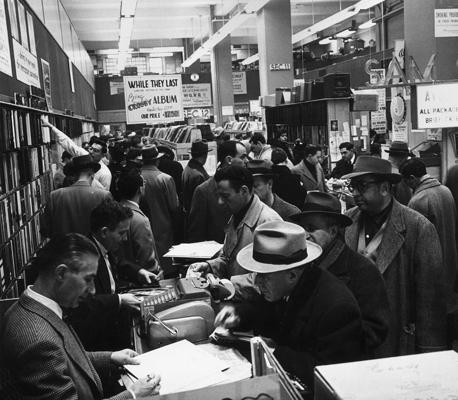 Record Sale Photograph by Hulton Archive