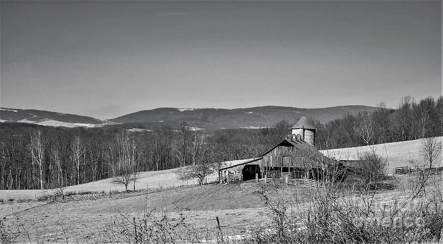 Rectortown Barn Photograph by Richard Thomas - Fine Art America