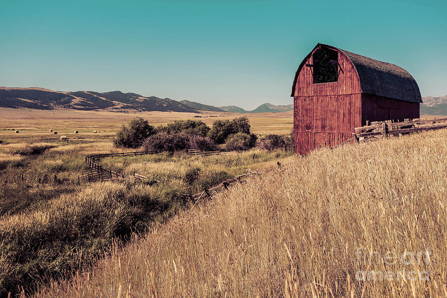Red Barn Sedan Montana Photograph by Edward Fielding
