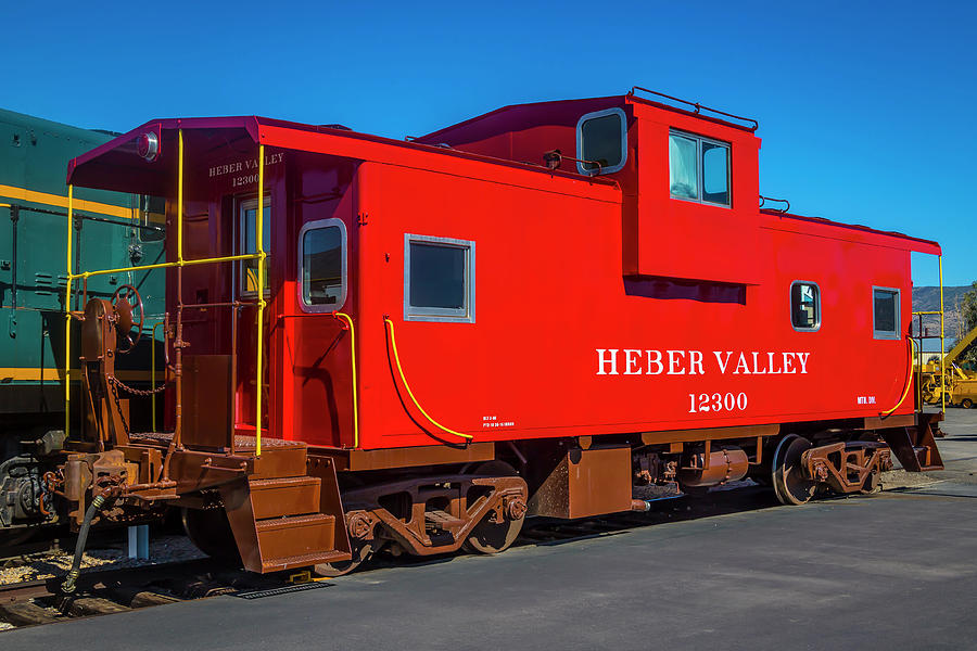 Red Caboose Heber Valley Photograph by Garry Gay