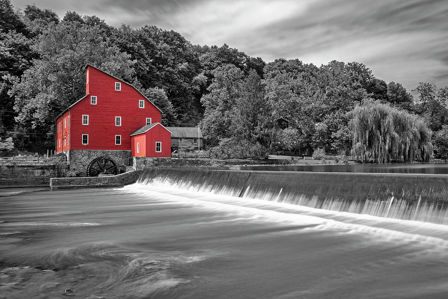 Red Mill In Clinton New Jersey SC Photograph by Susan Candelario
