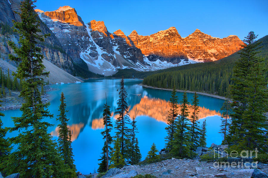 Red Morning Peaks At Moraine Lake Photograph by Adam Jewell