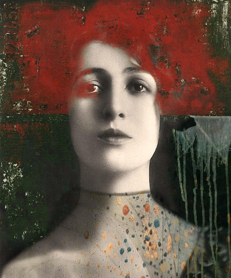 Red Queen  Mixed Media by Paul Lovering