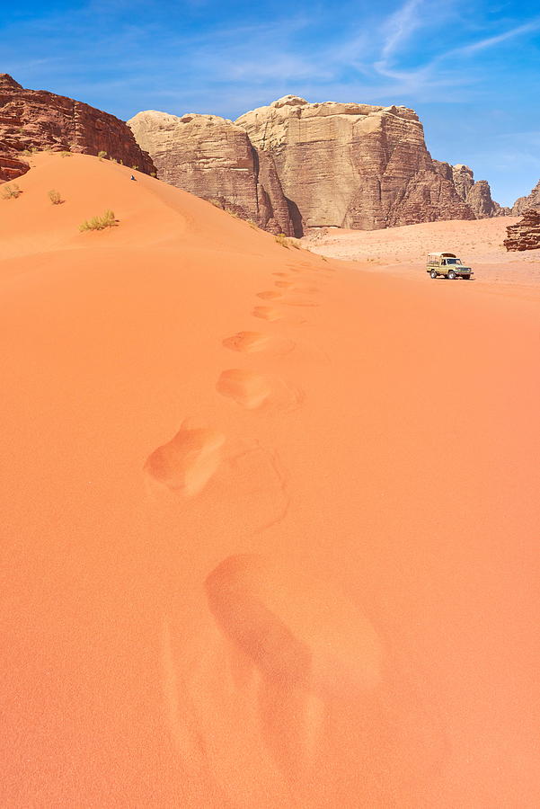 Nature Photograph - Red Sand Dune, Wadi Rum Desert, Jordan by Jan Wlodarczyk