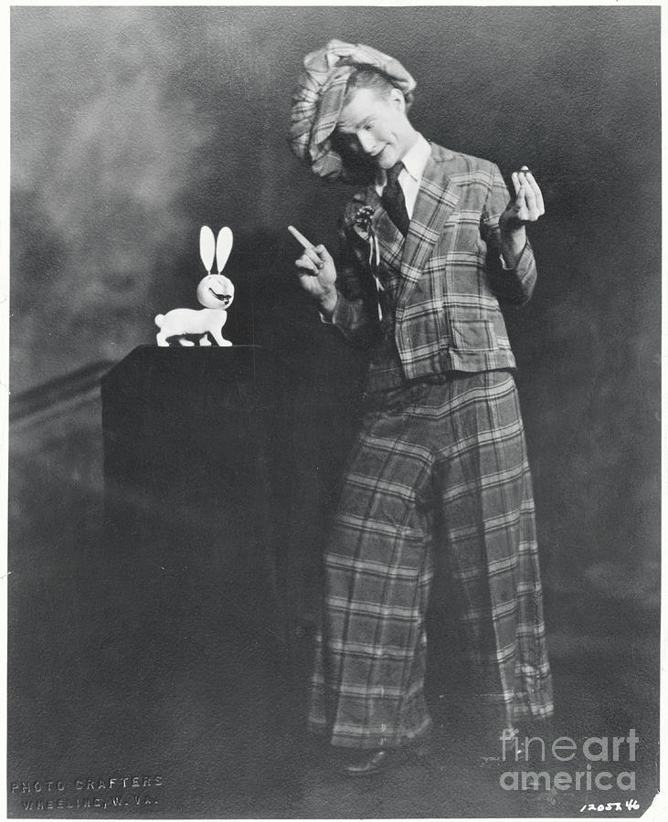 Red Skelton In Plaid Suit Photograph by Bettmann