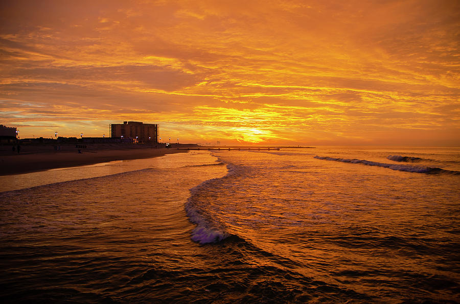 Red Skies at Ocean City New Jersey Photograph by Bill Cannon