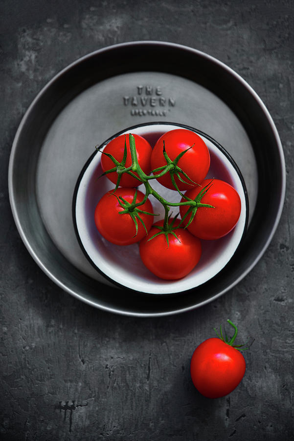 Red Tomatoes On A Metal Tray Photograph by Karolina Polkowska