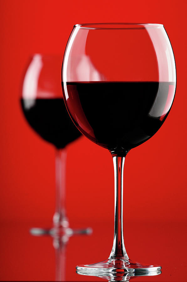 Red Wine Photograph by Deliormanli
