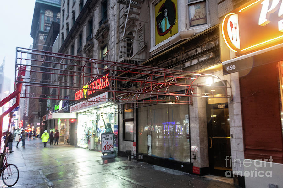 City Photograph - Remains of the Carnegie Deli by Thomas Marchessault