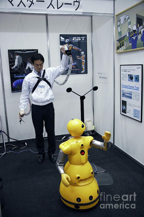 Remote-controlled Robot Photograph by Andy Crump/science Photo Library
