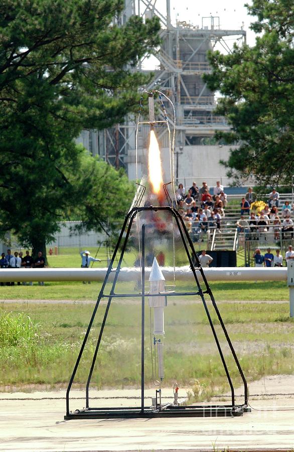 Replica Of The First Liquid-fuelled Rocket From 1926 Photograph By Nasa ...