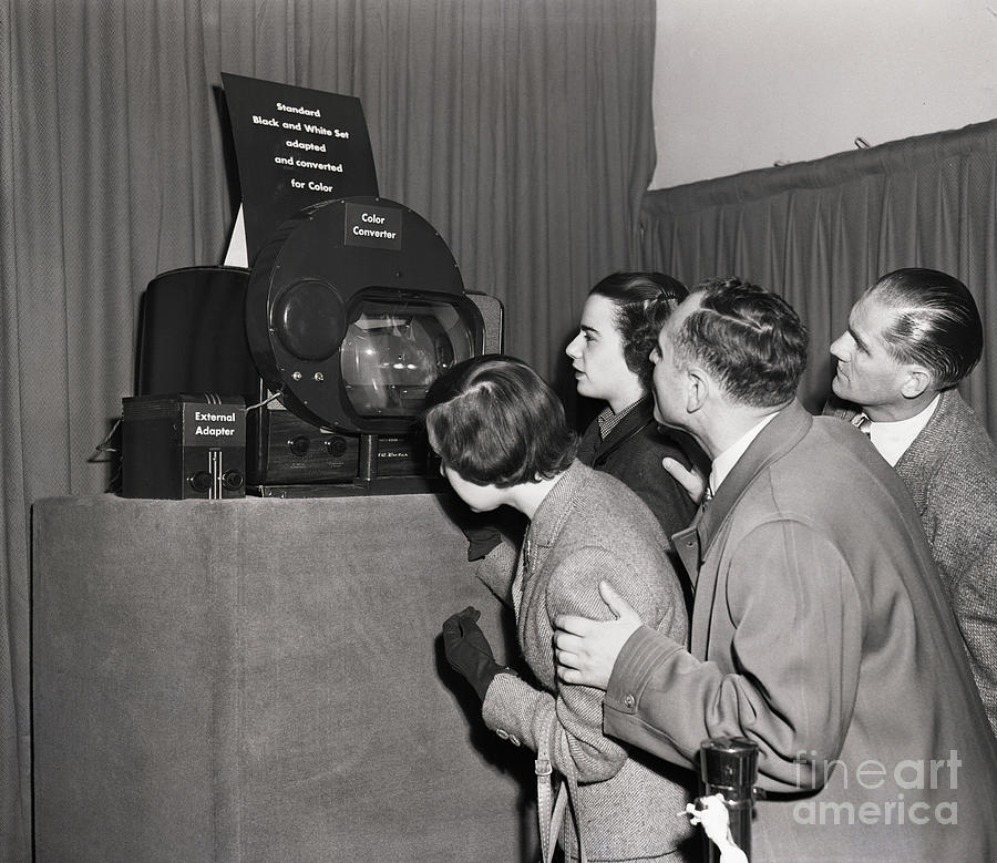 Reporters And Visitors Watch Color Tv Photograph by Bettmann
