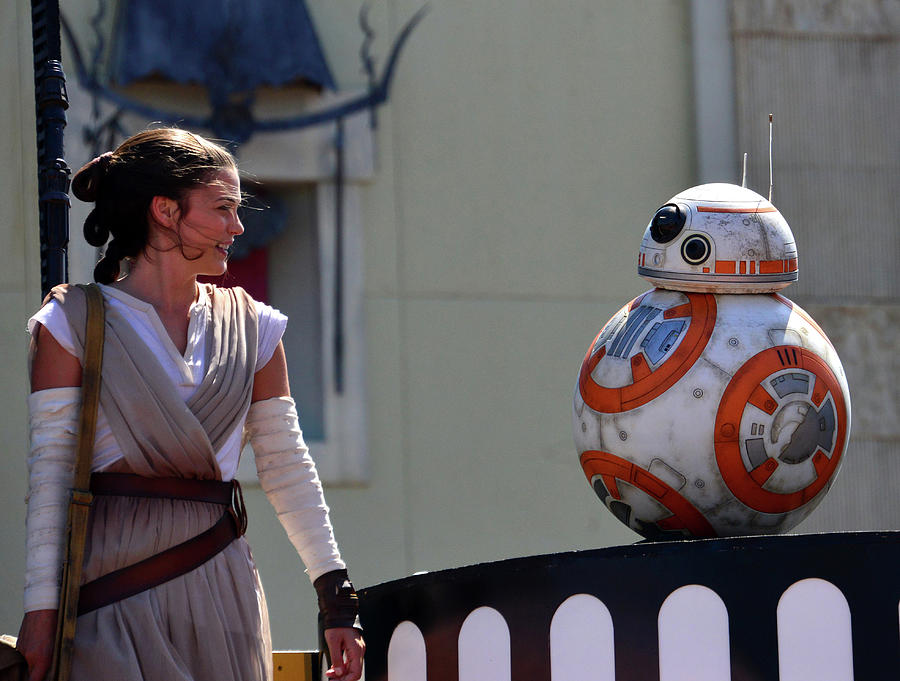 Rey And Bb 8 Photograph By David Lee Thompson Fine Art America 4232