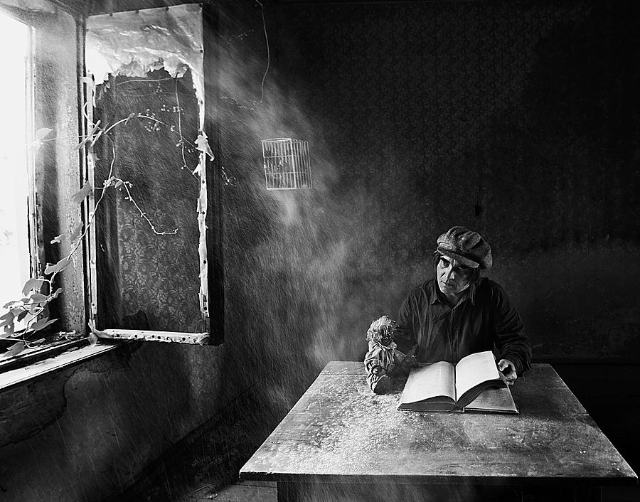 Black And White Photograph - Rhapsody Of Nonsense by Mario Grobenski - Psychodaddy