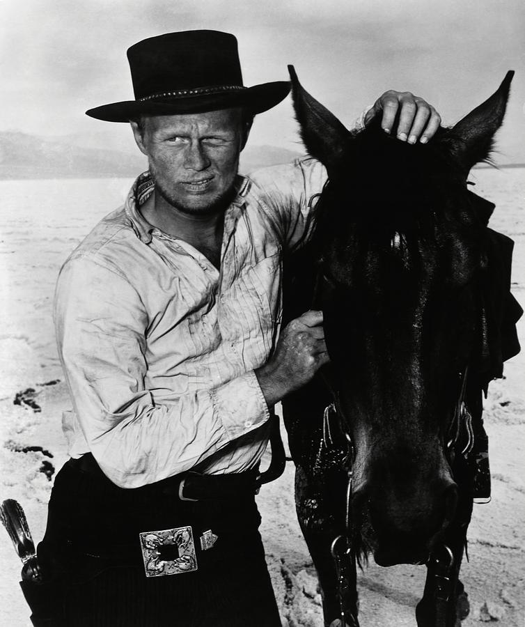 RICHARD WIDMARK in YELLOW SKY -1948-. Photograph by Album RICHARD WIDMARK in YELLOW SKY -1948-. Photograph by Album