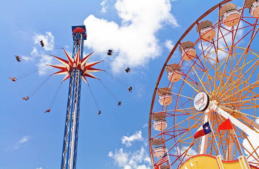 Ferris Wheel Digital Art - Rides At Amusement Park by Kav Dadfar