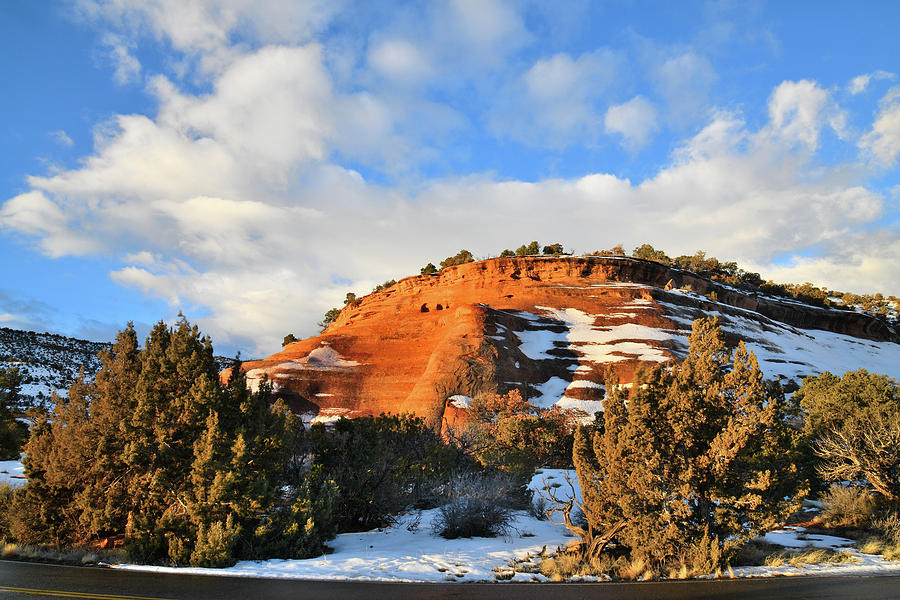 Rim Rock Drive in Colorado National Monument Photograph by Ray Mathis