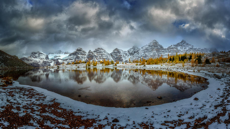 Banff National Park Photograph - Ring Of Ten Peaks by Dianne Mao