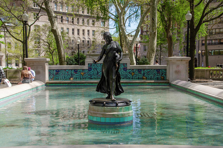 Rittenhouse Square in Spring - Duck Girl Photograph by Bill Cannon