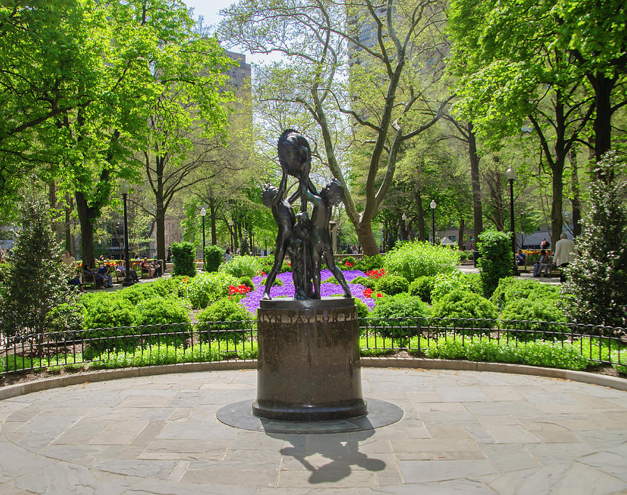 Rittenhouse Square in Spring Sundial Photograph by Bill Cannon