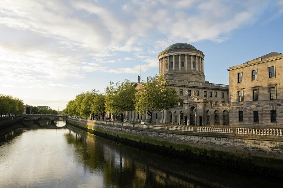 River Liffey And The Four Courts In Photograph by Lleerogers