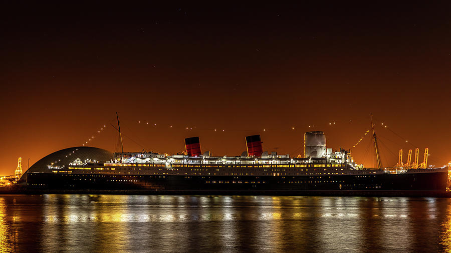RMS Queen Mary Photograph by Gene Parks