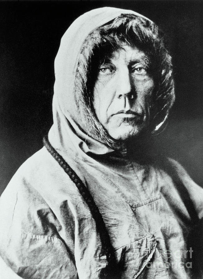 Roald Amundsen Photograph by Science Photo Library