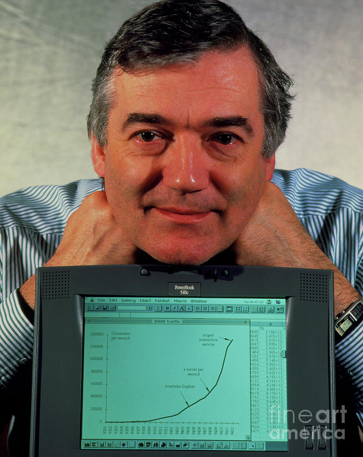 Robert Cailliau Photograph by David Parker/science Photo Library Fine