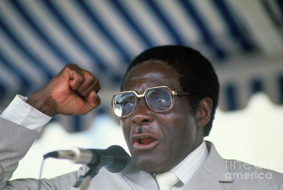 Robert Mugabe Photograph by Bettmann
