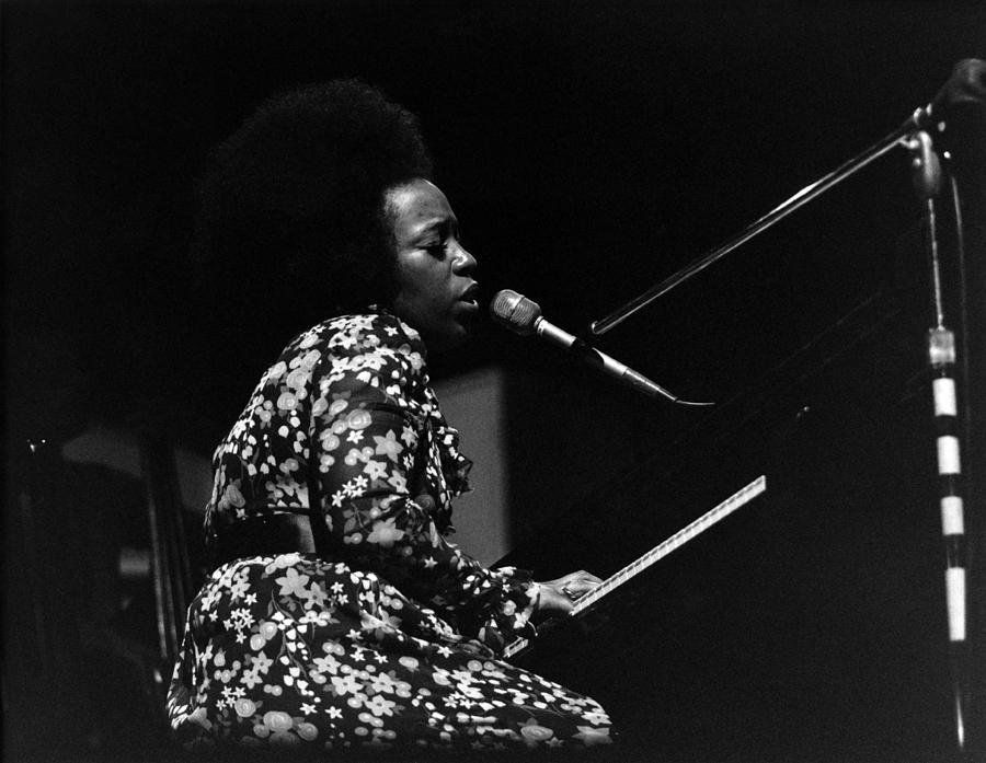 Roberta Flack At Newport Jazz Photograph by David Redfern