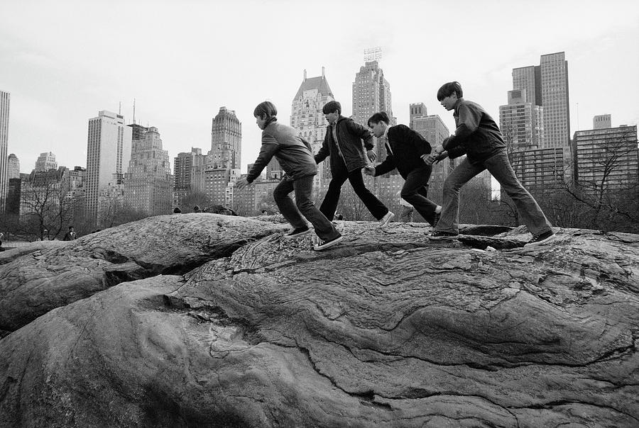 Rock Formation In Central Park Photograph by Bill Ray