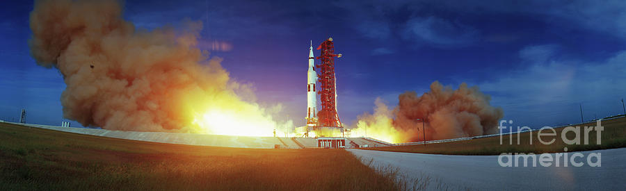 Rocket Blazing Into Space Photograph by Bettmann