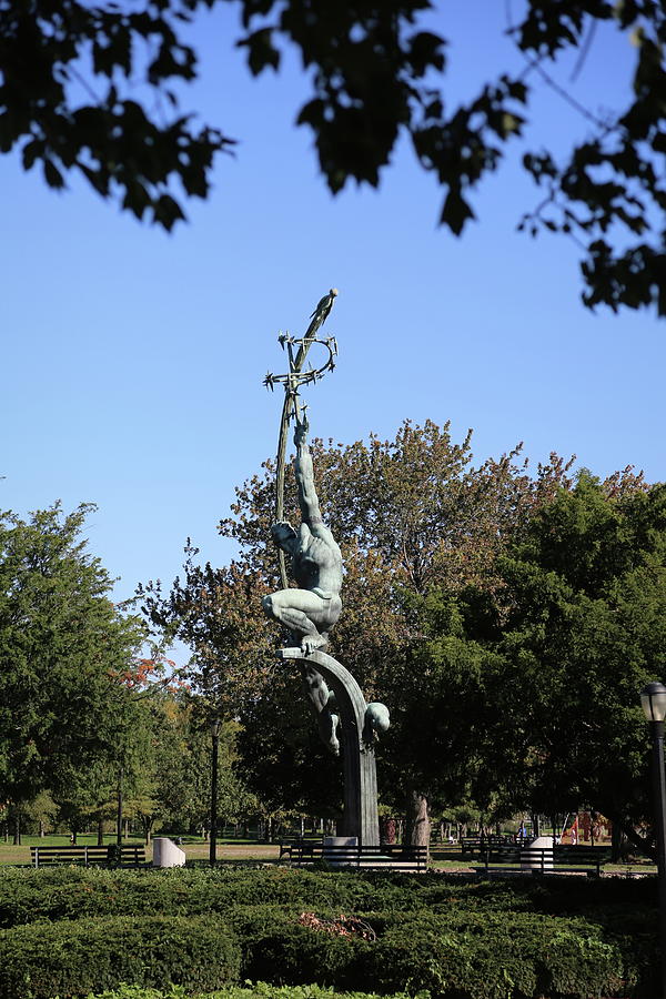 Rocket Thrower 1964 Worlds Fair NY Photograph by Chuck Kuhn