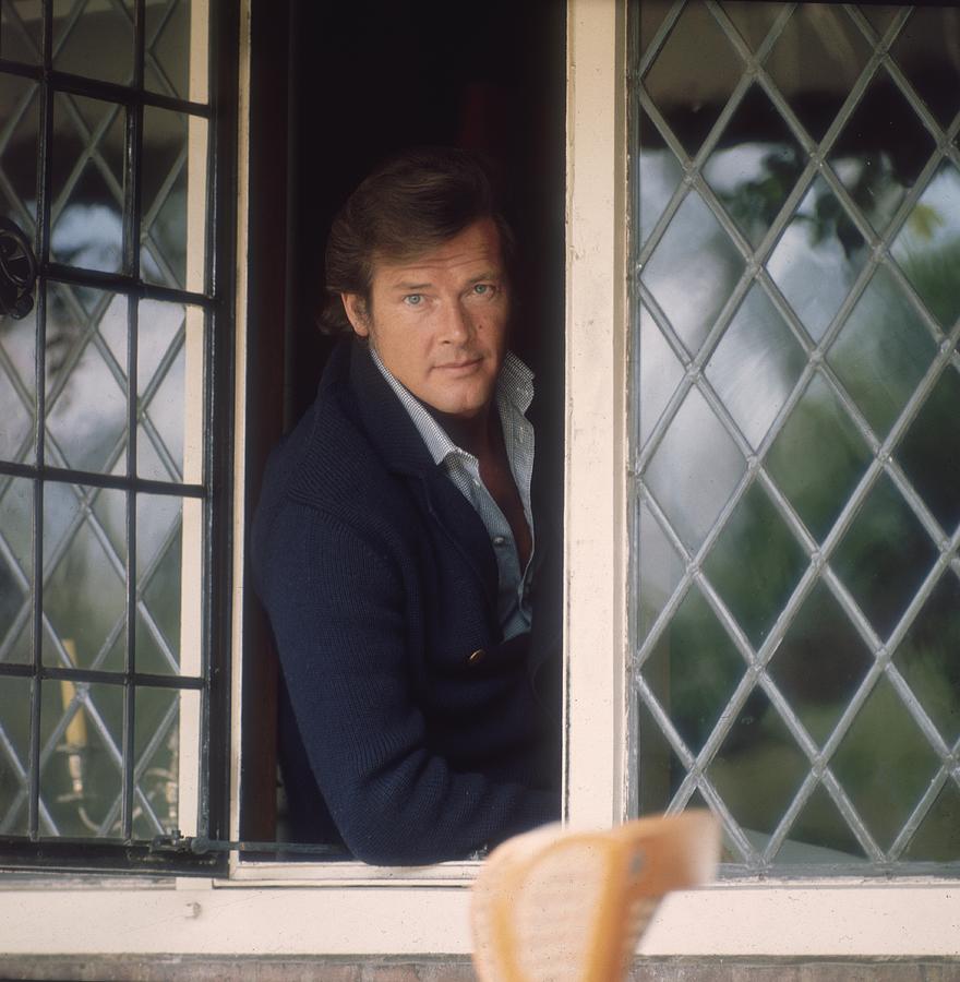 Roger Moore Photograph by Keystone