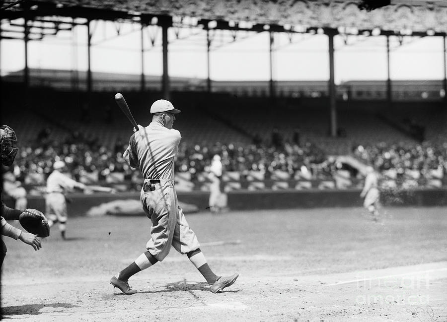 Rogers Hornsby Swinging The Bat 1921 Photograph by Bettmann