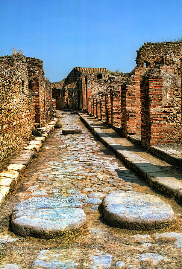 Roman Chariot Road in Pompeii Photograph by David Smith