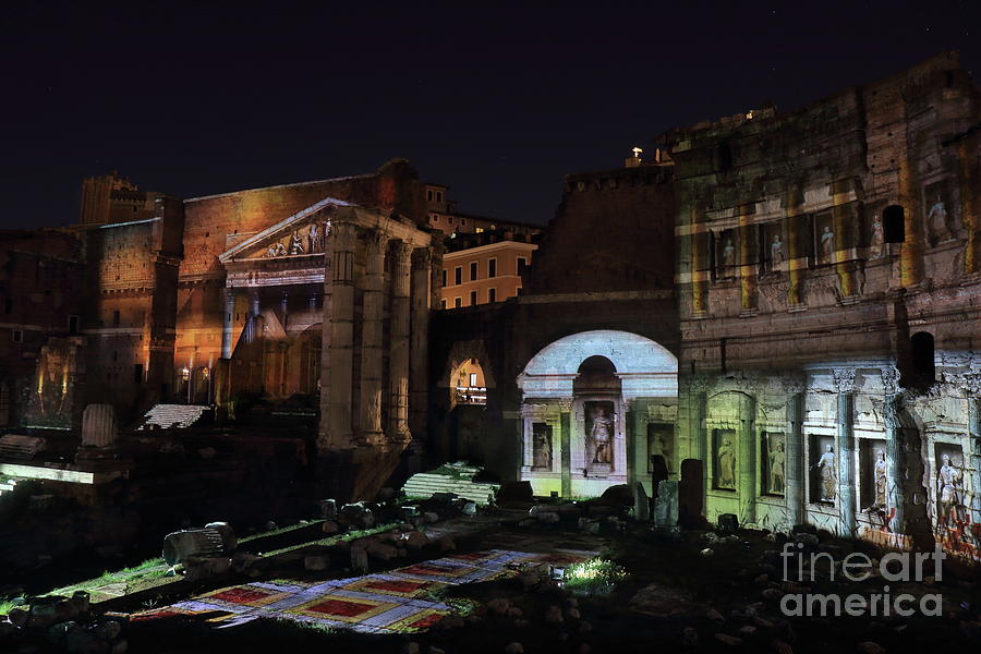 Roman Form by Night by Peter Skelton Roman Form by Night by Peter Skelton