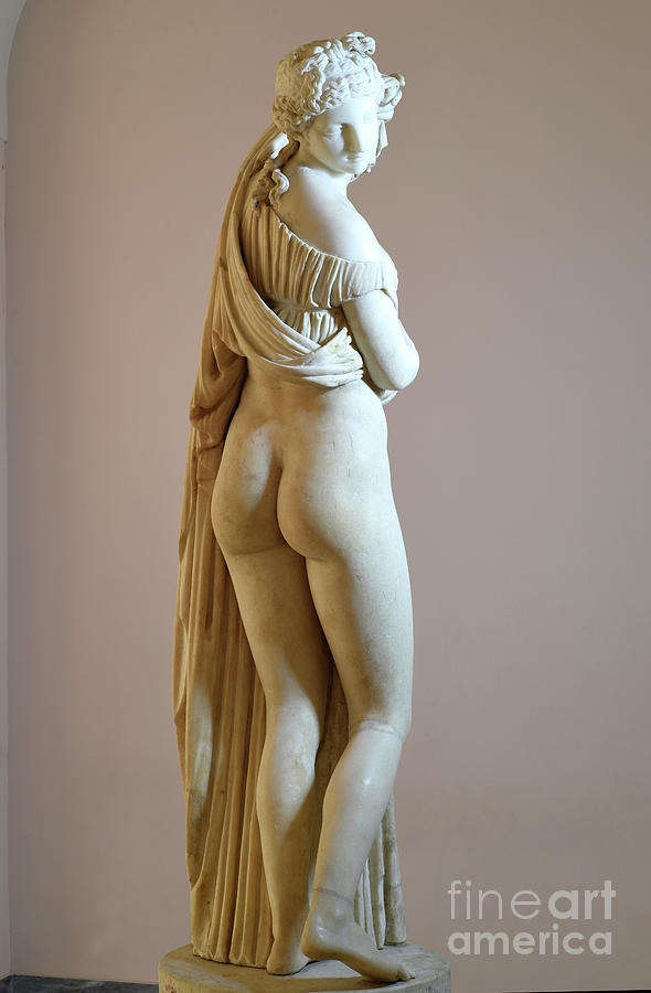 Roman Statue Of Venus Photograph by Marco Ansaloni/science Photo Library