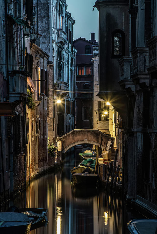 Romantic evenin in Venice Photograph by Jaroslaw Blaminsky