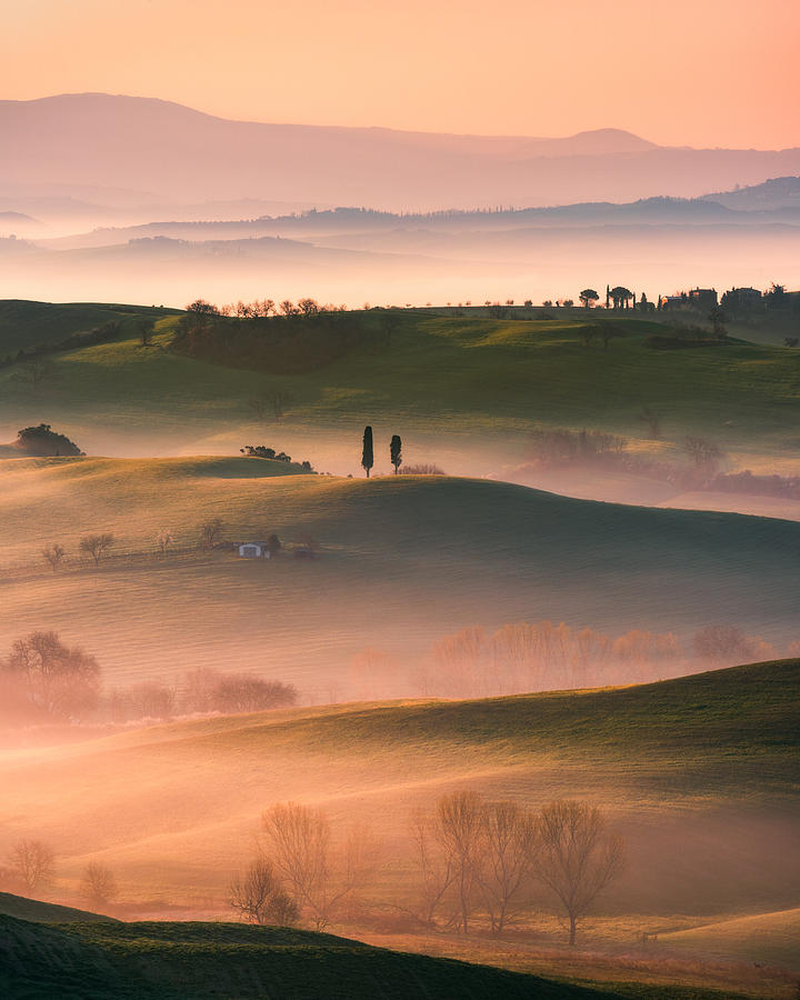 Landscape Photograph - Romantic Tuscany by Daniel Fleischhacker